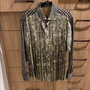 Robert Graham Limited Edition Houndstooth and Abstract Pattern Shirt